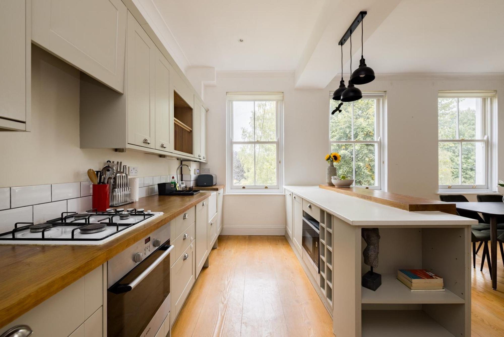 The Philbeach Gardens Place - Lovely 5bdr Flat With Terrace * Londra